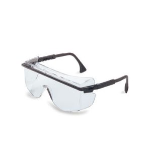 Uvex S2500 Astrospec OTG 3001 Clear Ultra-dura Anti-Scratch Lens Protective Eyewear W/ Black Frame
